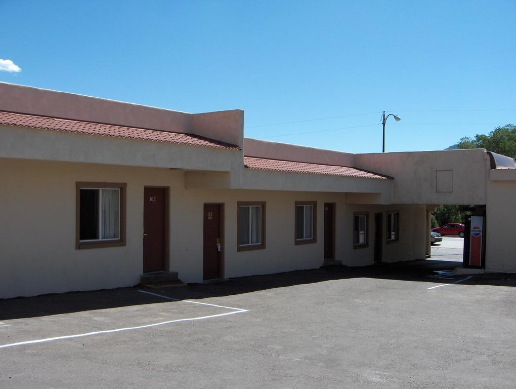 Budget Inn Дуранго Екстериор снимка