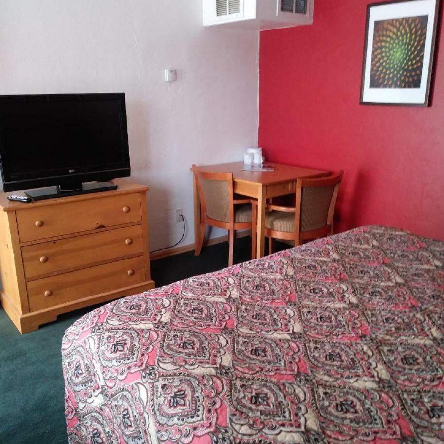 Budget Inn Дуранго Екстериор снимка